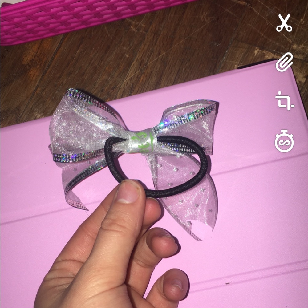 Cheer/Softball Bows!!
